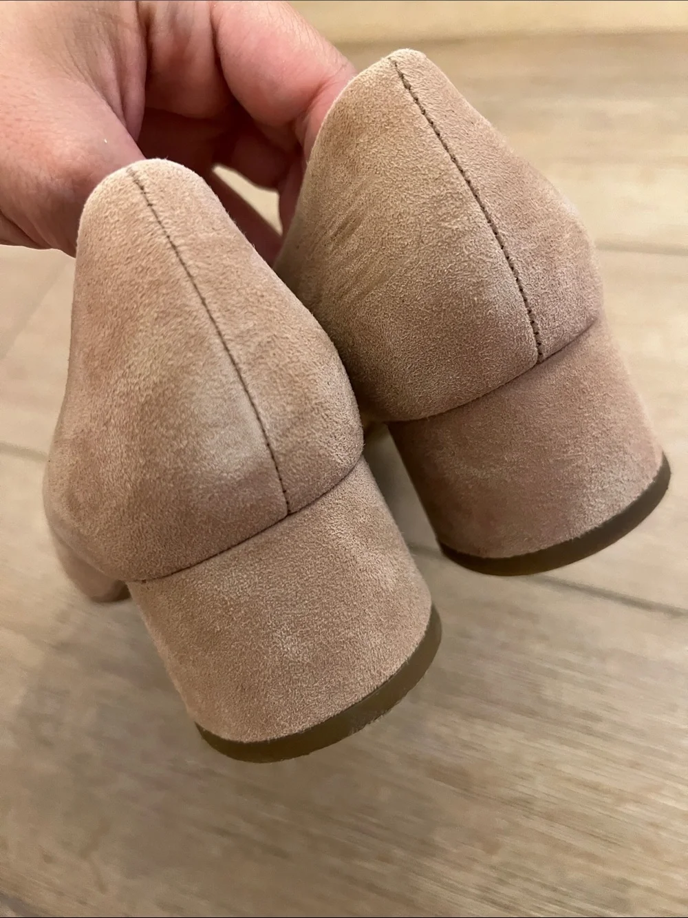 Franco Darto L-Global Toffee Nude Suede Point Toe Pumps 6